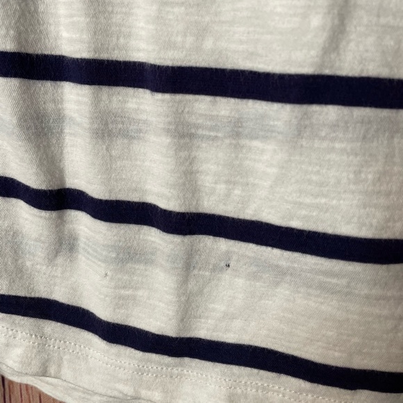 Madewell Navy and White Striped Short Sleeve Tee with pocket, size XL - Picture 4 of 4